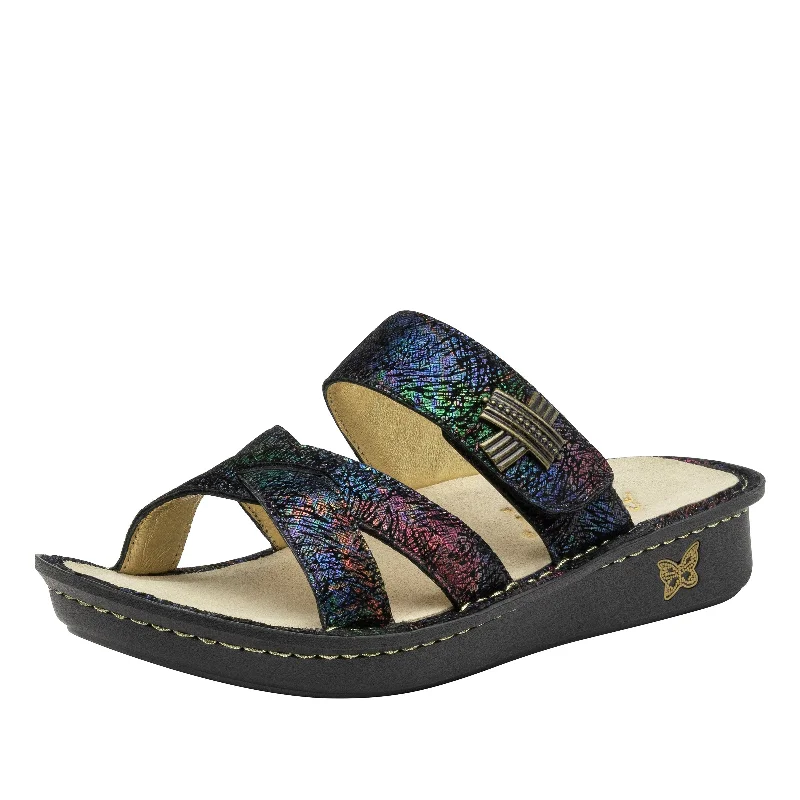 Sandals with chic style -Victoriah Dynomite Sandal