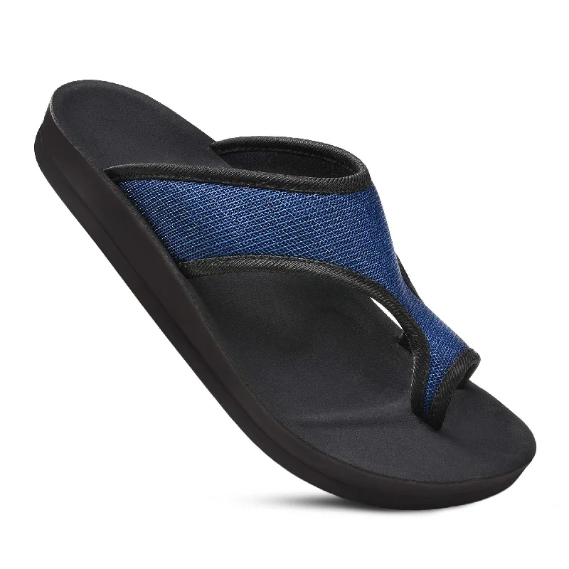 Sandals with non-slip sole -Aerothotic - Aster Split Toe Sandals