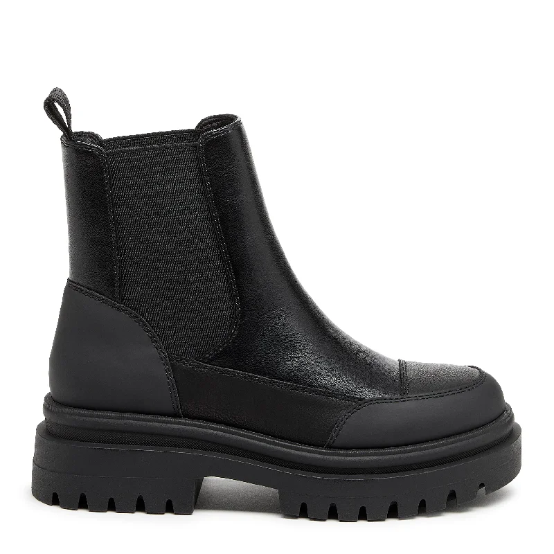 Delta Black Chelsea Boots