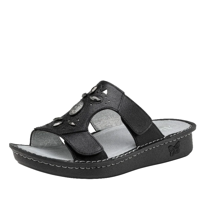 Sandals with comfy sole -Vanna Black Sandal