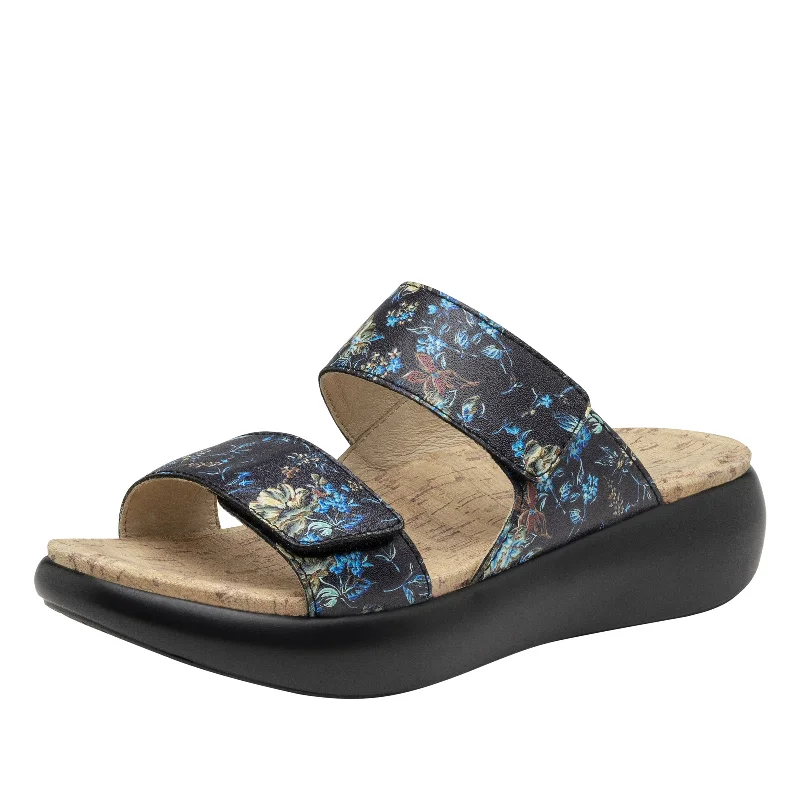 Sandals for weekend trips -Bryce Passionate Sandal