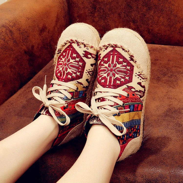 Plus Size Spring Summer Retro Embroidery Short Boots