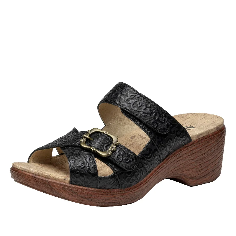 Sandals with plush straps -Sierra Go For Baroque Sandal