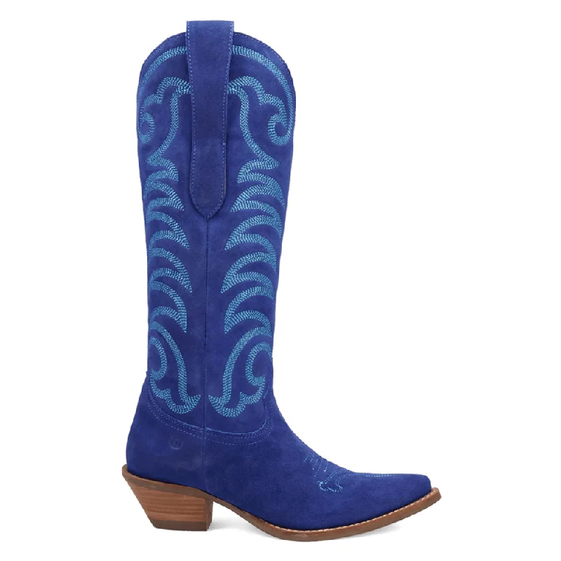 Cowboy boots for farm work-Movin' On Embroidered Snip Toe Cowboy Boots