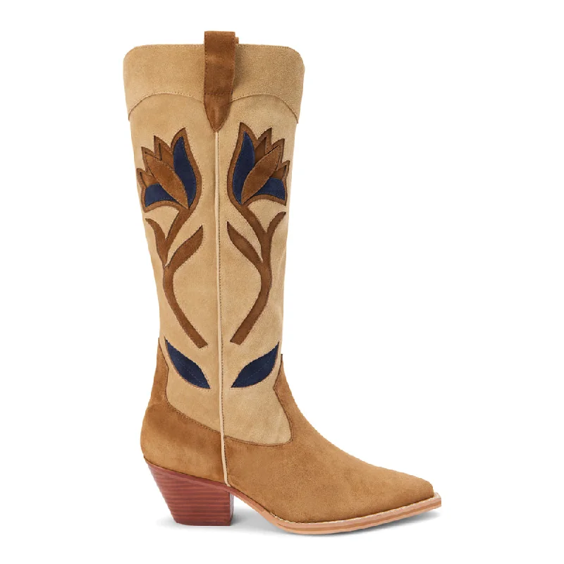 Cowboy boots for ranch life-Cool Hand Floral Pointed Toe Pull On Cowboy Boots